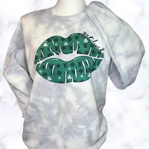 St Patty’s Day tie dye sweatshirt